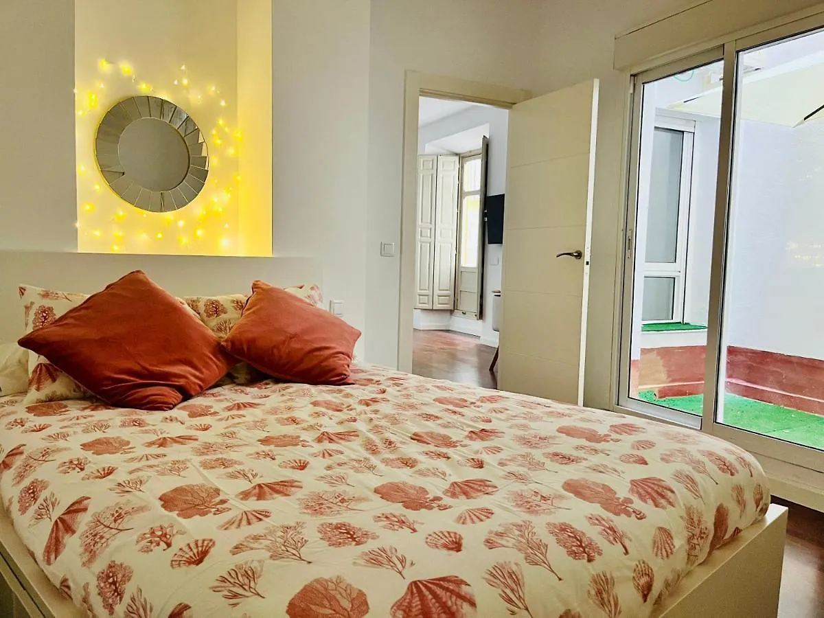 Marinac3 Precioso Apartamento Con Patio En El Centro Historico De Malaga Apartment
